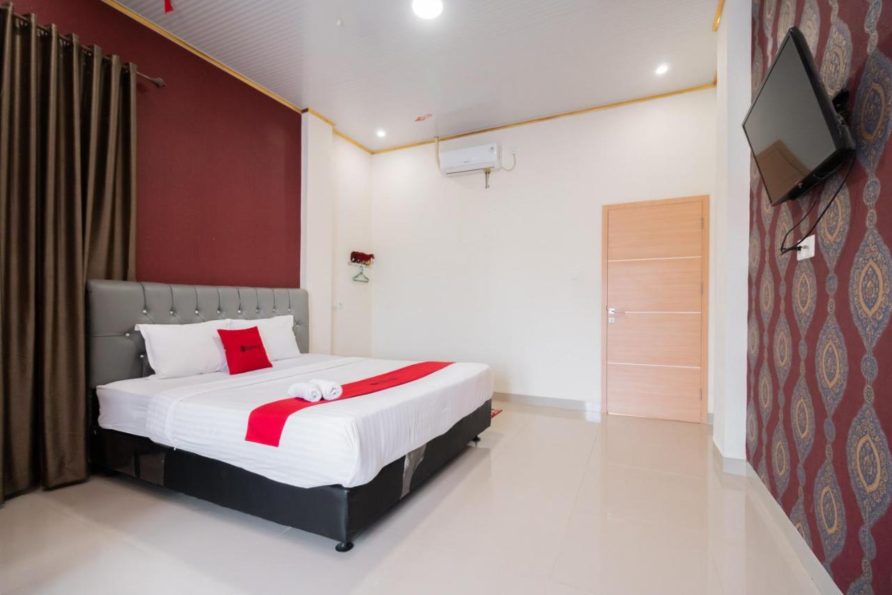Hotel Reddoorz Syariah Near Minangkabau International Aiport Padang  Exterior foto