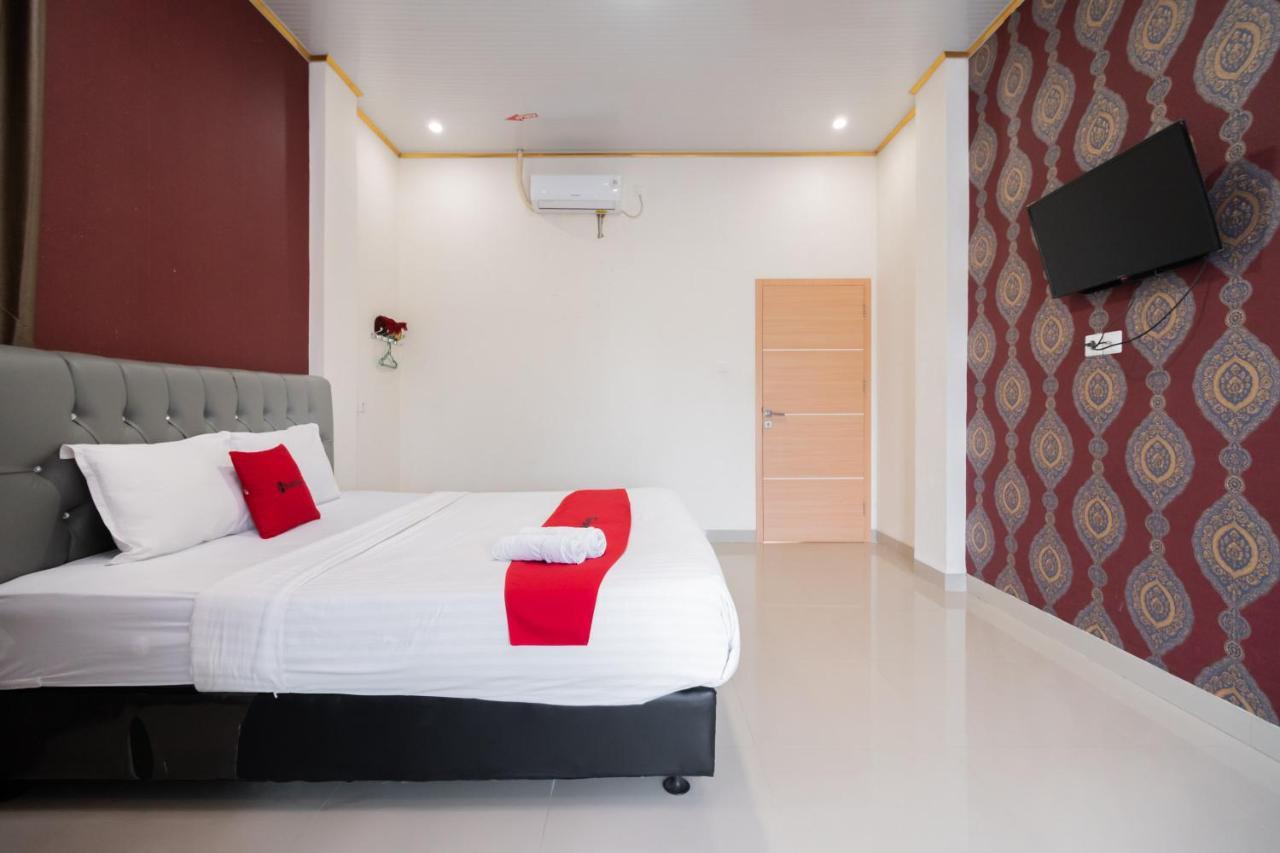 Hotel Reddoorz Syariah Near Minangkabau International Aiport Padang  Exterior foto