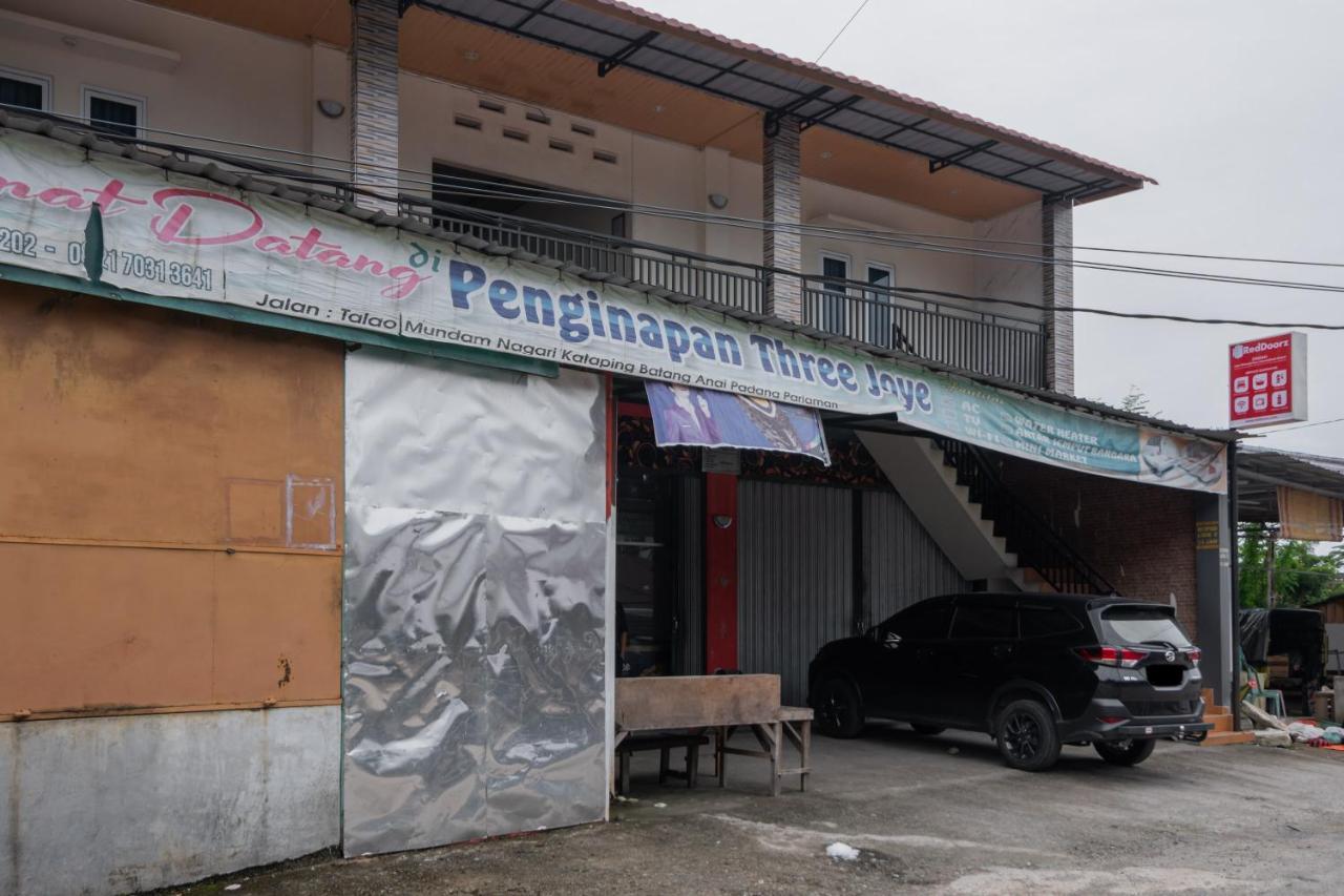 Hotel Reddoorz Syariah Near Minangkabau International Aiport Padang  Exterior foto